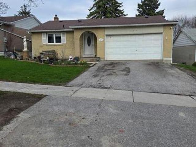 405 Dixon Boulevard, Newmarket, ON, L3Y 5C5 house for sale | Listing ID N13606 | Royal LePage