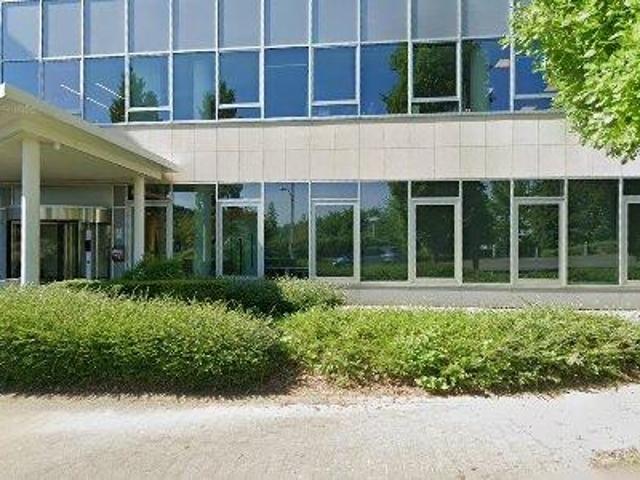 405 m2 office space for rent in Eigenbrakel