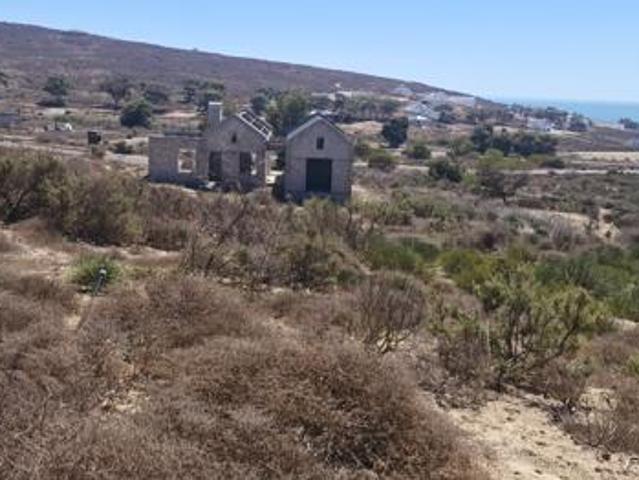 405 m² Land available in St Helena Views