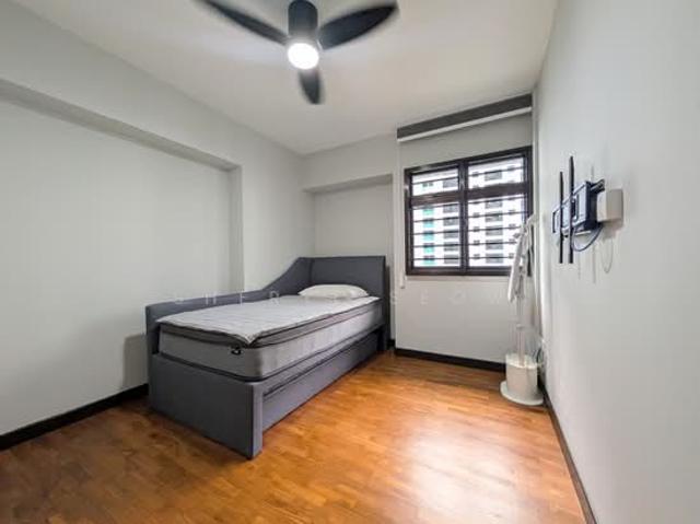 405B Fernvale Lane HDB Apartment Room Rental, $1,400, 1 Bed 1 Bath 157 sqft $8.92 psf