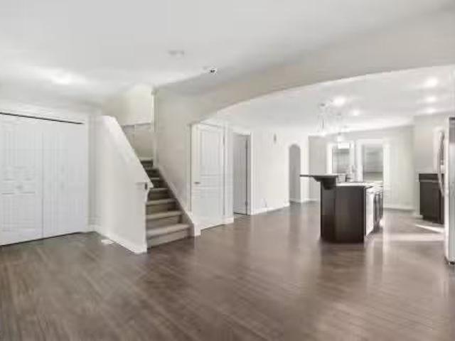 4060 Morrison Wy, Edmonton, AB, T5E 6S3 house for sale List.
