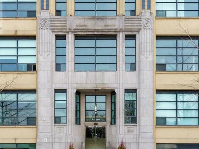 406 1001 ROSELAWN AVE Toronto Ontario