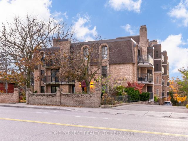 406 15 Yonge Street, Aurora | 2Beds/1Bath, Condo, $459,900 | Condos. Ca