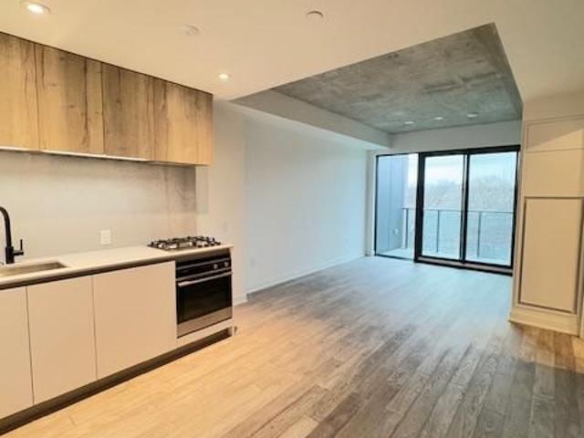 406 2 Dundas Street W, Toronto | Leased, W12821 | Condos. Ca