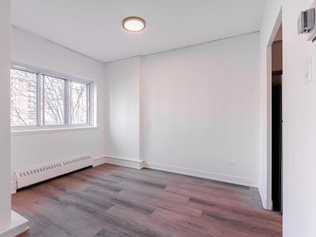 406 Crepeau 1 Bedroom Apartment for Rent at 406 Rue Crépeau, Montréal, QC H4N 1N3 Chameran