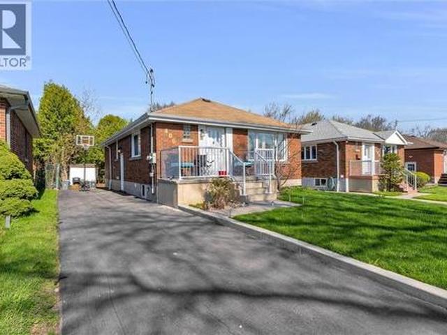 406 East 43Rd Street, Hamilton, ON, L8T 3E3 investment for sale | Listing ID 40824 | Royal LePage
