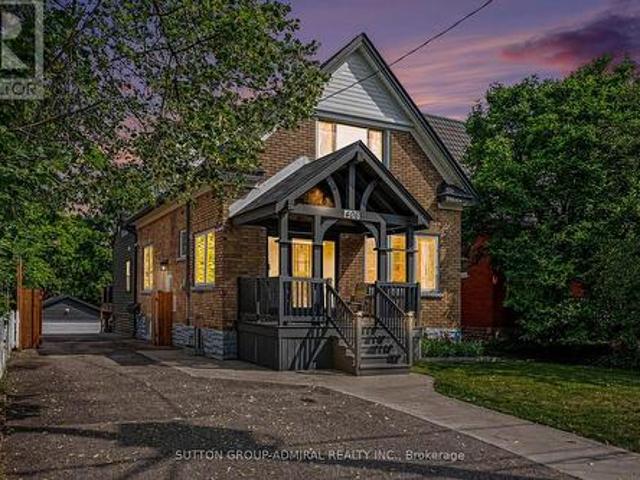 406 Stirling Avenue S, Kitchener, ON, N2M 3H9 house for sale | Listing ID X13548 | Royal LePage