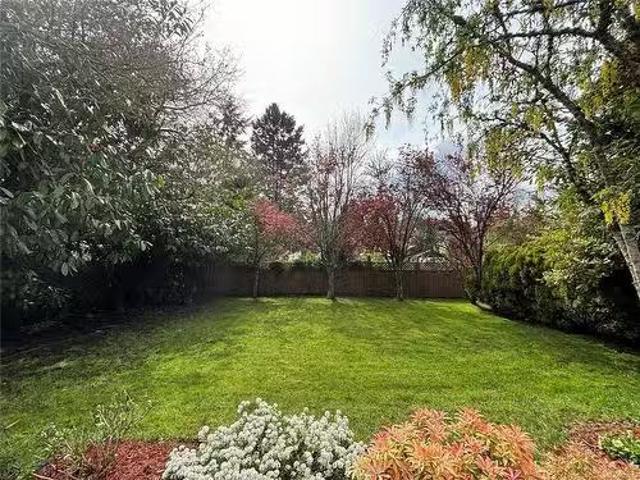 4076 Grange Rd, Saanich, BC, V8Z 4V5 house for sale Listing.