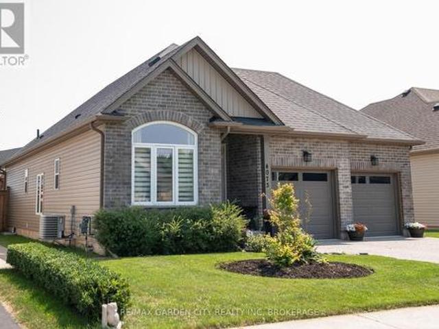 4073 Village Creek Drive, Fort Erie Stevensville, ON, L0S 1S0 house for sale | Listing ID X13682 | Royal LePage