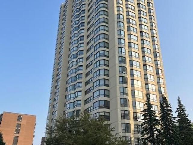 407 8 Lisa Street, Brampton | For Sale @ $499,900 | Condos. Ca