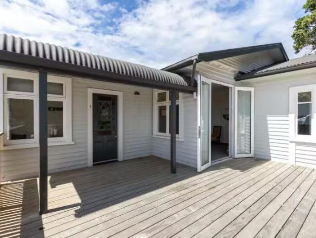 407 Carrington Street, Vogeltown, New Plymouth