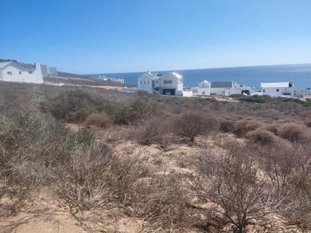 407 m² Land available in St Helena Views