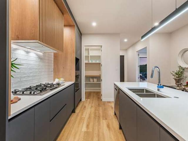 407 Te Taruna Drive, Milldale, Rodney