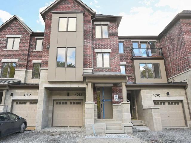 4088 Kadic Terrace, Mississauga | 3Beds/4Bath, Townhouse, $3,850/mo | Condos. Ca