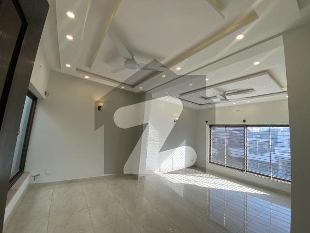 40*80 Triple Stories House Available For Sale G 14/4 Solid Construction Owner Built House All Original Pictures Are Atteched G 14/4