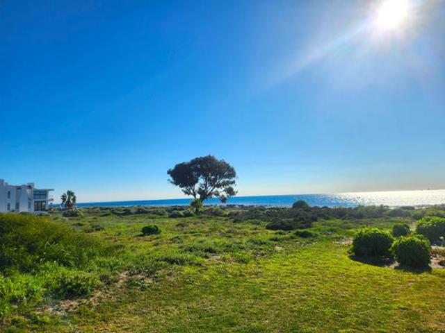 408 m² Land available in Sandy Point