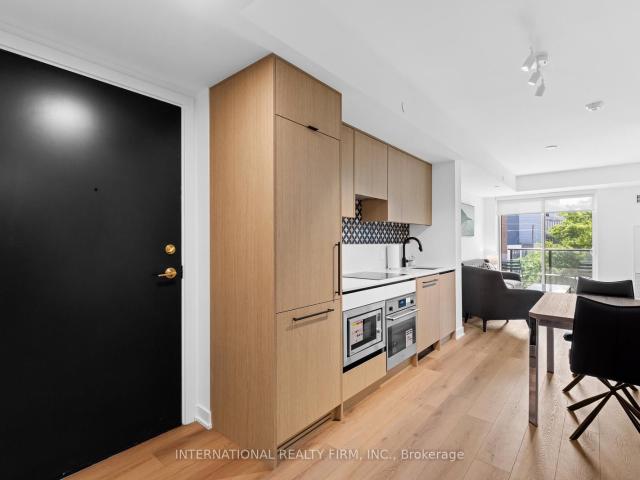 409 5 Lakeview Avenue, Toronto | 2Beds/2Bath, Condo, $3,550/mo | Condos. Ca