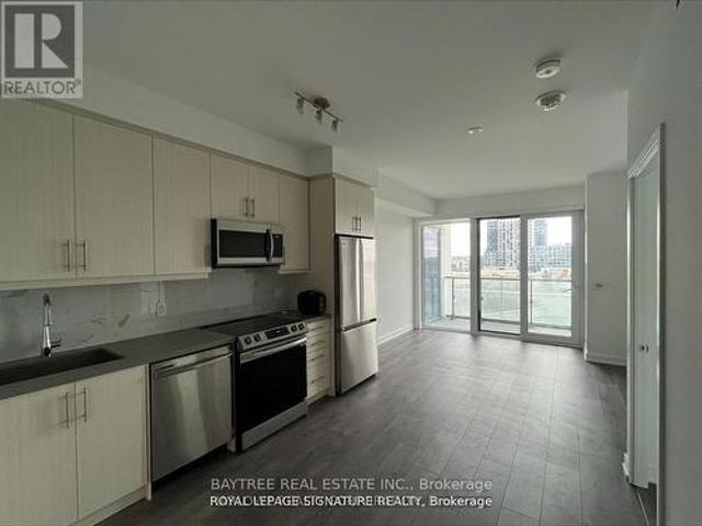 409 95 Oneida Crescent, Richmond Hill, ON, L4B 0H5 lease for lease | Listing ID N13433 | Royal LePage