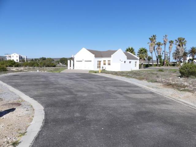 409 m² Land available in Shelley Point
