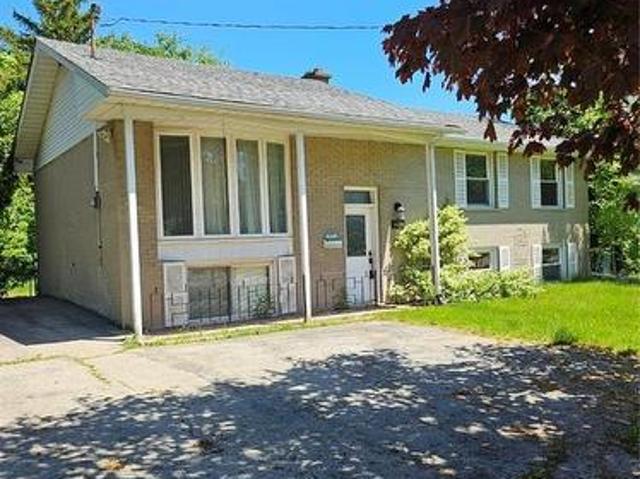 409 Tennyson Drive, Oakville, ON, L6L 3Z2 house for sale | Listing ID 40807 | Royal LePage
