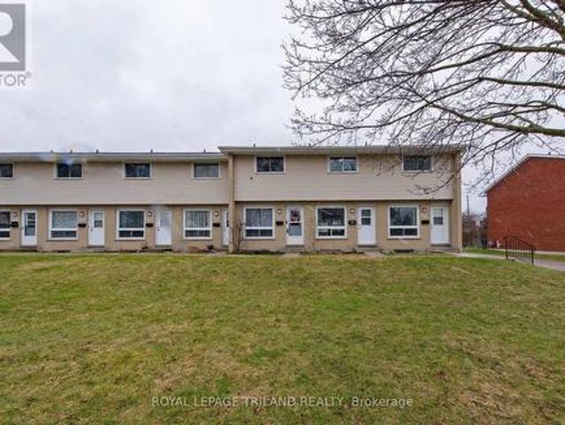 40 81C Wellesley Crescent, London, ON, N5V 1J6 townhouse for sale | Listing ID X12079 | Royal LePage