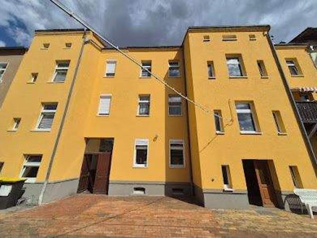 40 96 Erbschaftsanteile an zwei Wohn und Geschäfshäusern in Lindenthal