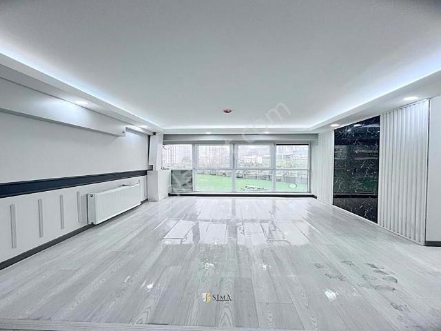 40.000 Tl Kira Garantili ! Krediye Uygun Metrobüsün Dibinde !
