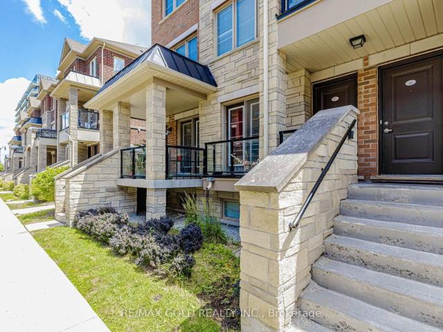 40 200 Veterans Drive, Brampton | 3Beds/2Bath, Townhouse, $569,999 | Condos. Ca