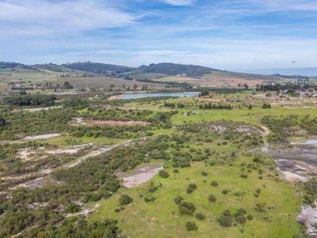 40.3 ha Land available in Brackenfell Central