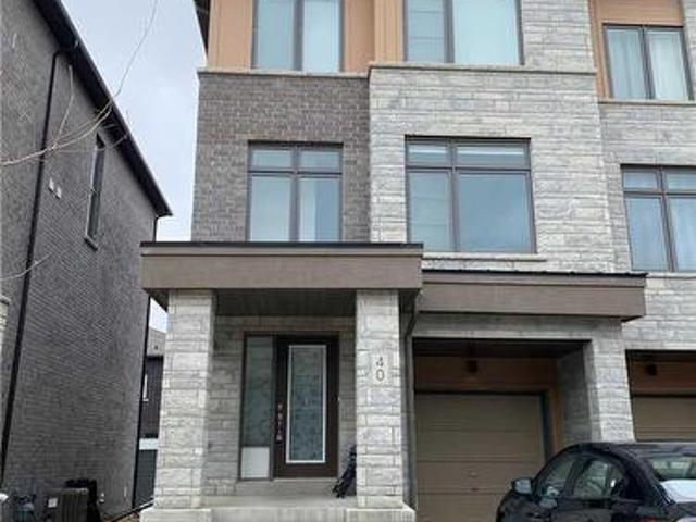 40 Vantage Loop Street, Newmarket, ON, L3X 0K6 house for lease | Listing ID N13429 | Royal LePage