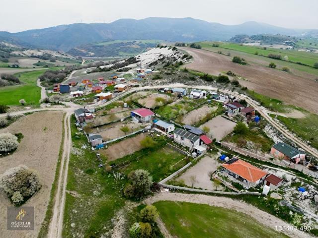40 ADET YETİŞMİŞ ÇAM AĞAÇLARI İÇERİSİNDE TEK TAPU 3586 m2