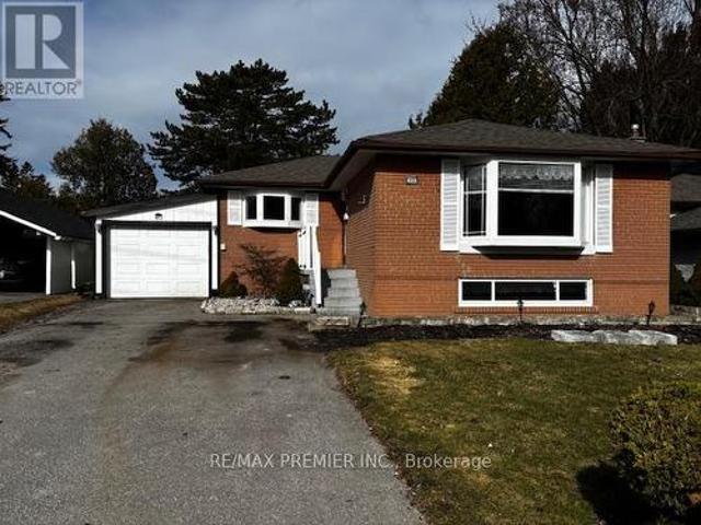40 Aurora Heights Drive, Aurora, ON, L4G 2W7 house for sale | Listing ID N13054 | Royal LePage