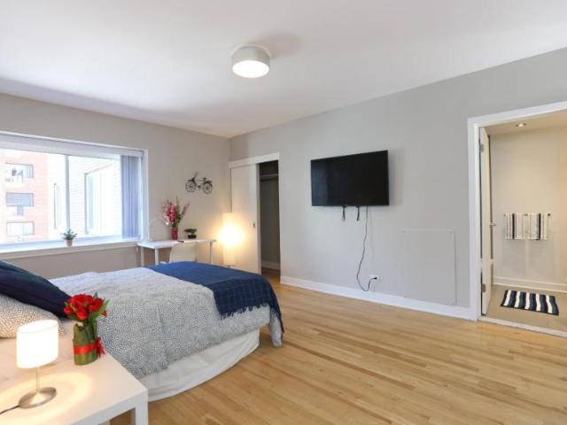 40 Bedroom Shared Living/roommate Montreal Montreal LS90562000