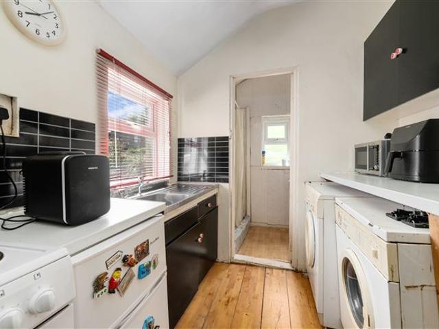 40 botanic avenue, drumcondra, dublin 9 kelly bradshaw dalton 4943 myhome. Ie Residential