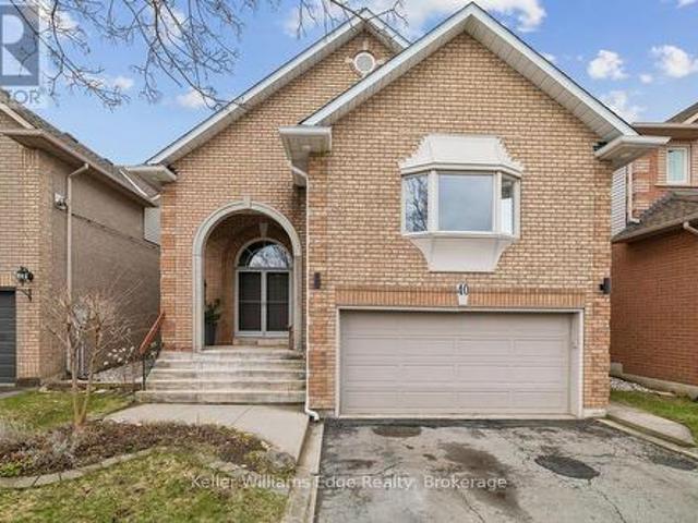40 Brookhurst Crescent, Hamilton Waterdown, ON, L8B 0M5 house for sale | Listing ID X12996 | Royal LePage