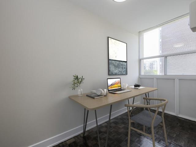40 Delisle Apartments Studio Apartment for Rent at 40 Delisle Ave, Toronto, ON M4V 1S6 Deer Park