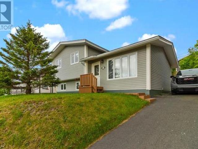 40 Dillon Crescent, St. John'S, NL, A0A 1J0 house for sale | Listing ID 1300 | Royal LePage