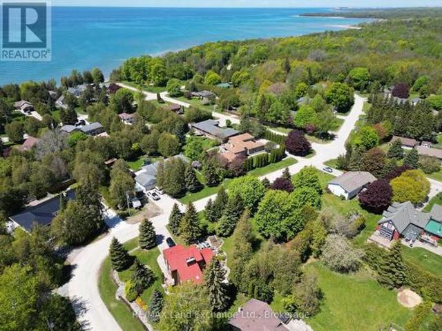 40 Eastwood Crescent, Kincardine, ON, N2Z 2X6 house for sale | Listing ID X13562 | Royal LePage