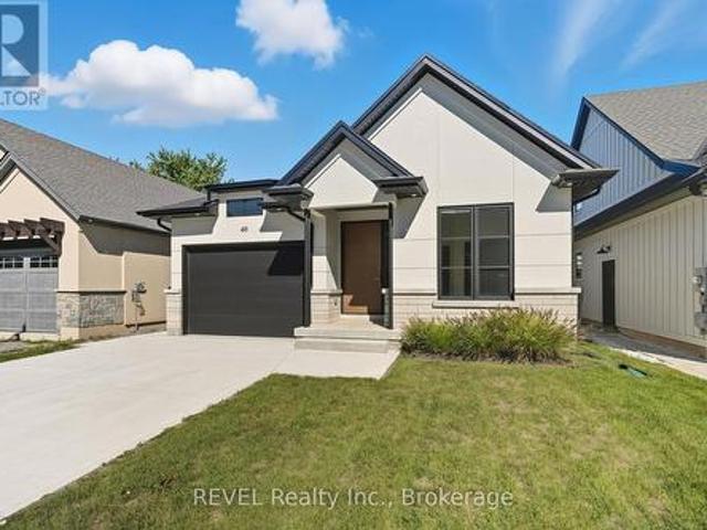 40 Ivy Crescent, Thorold Confederation Heights, ON, L2V 0J9 house for sale | Listing ID X13725 | Royal LePage