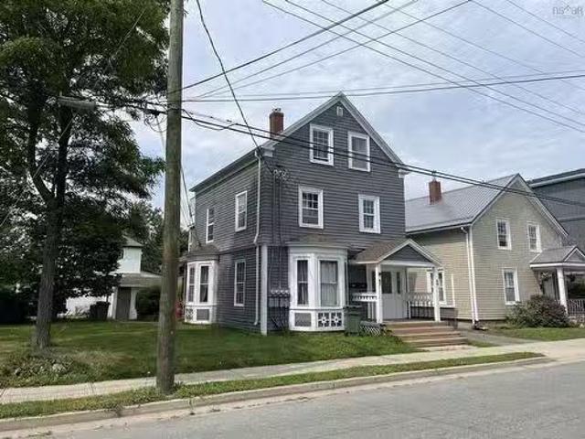 40 King Street, Truro, NS, B2N 3K6 house for sale Listing I.