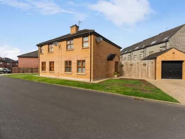 40 Killultagh Avenue
