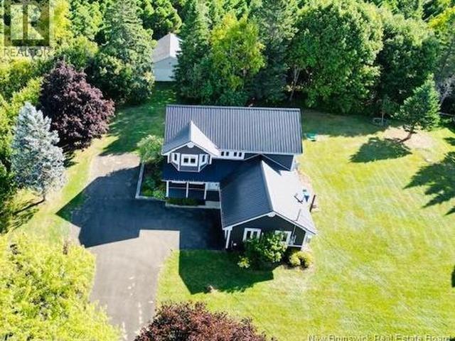 40 Lepage Street, Balmoral, NB, E8E 1J2 house for sale | Listing ID NB144914 | Royal LePage