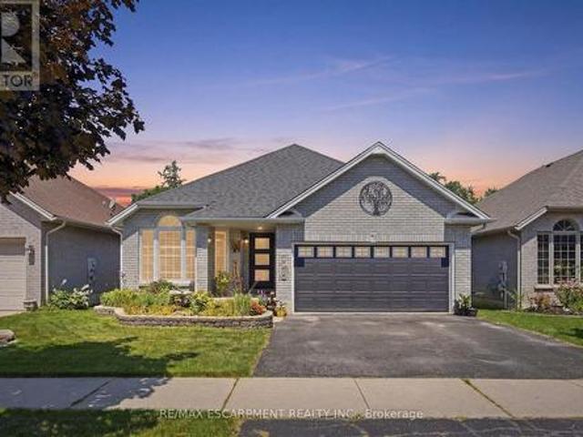 40 Maich Crescent, Brantford, ON, N3T 6P1 house for sale | Listing ID X13566 | Royal LePage