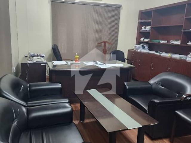 40 Marla Independent House Available For Silent Office