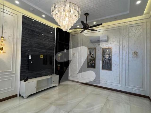 40 Marla New House 150 Feet Road Available For Sale 6 Bathroom Demand 14 Crore Valencia Town Lahore EME Society