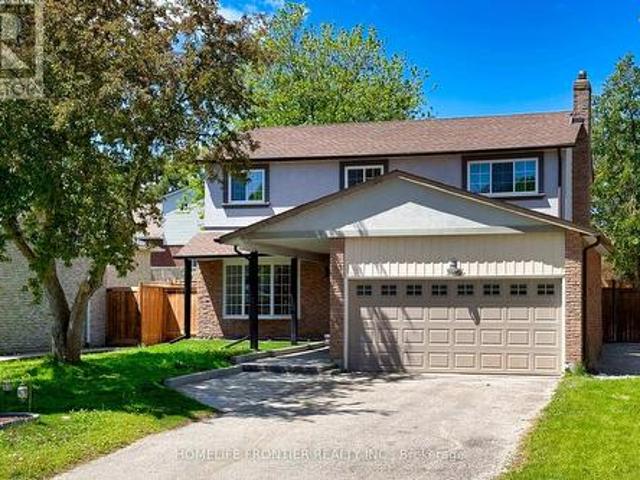 40 Rutledge Avenue, Newmarket, ON, L3Y 5T4 house for sale | Listing ID N13447 | Royal LePage