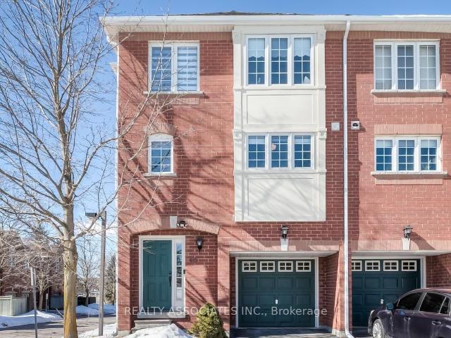 40 Sandlewood Court, Aurora | Terminated, N12773 | Condos. Ca