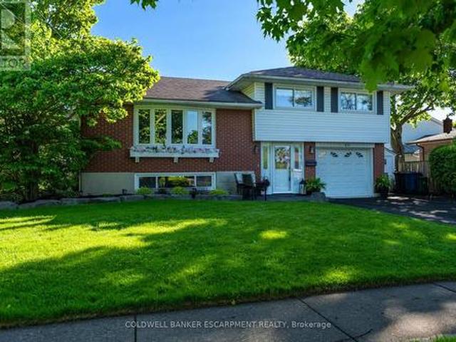 40 Strathmere Place, Guelph, ON, N1H 5L8 house for sale | Listing ID X13552 | Royal LePage