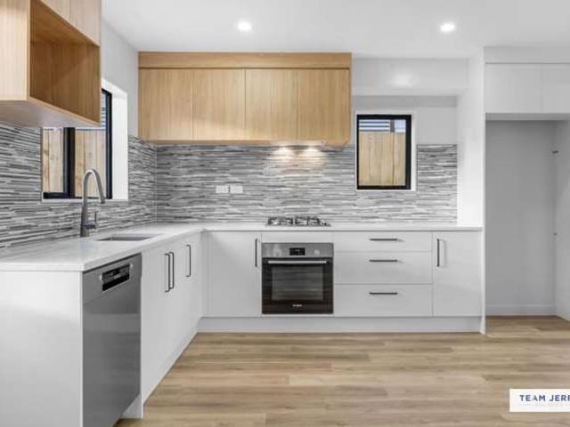 40A Trentham Road, Papakura