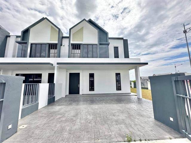 40x75 Corner Lot Direct Owner Sepang Serenia
